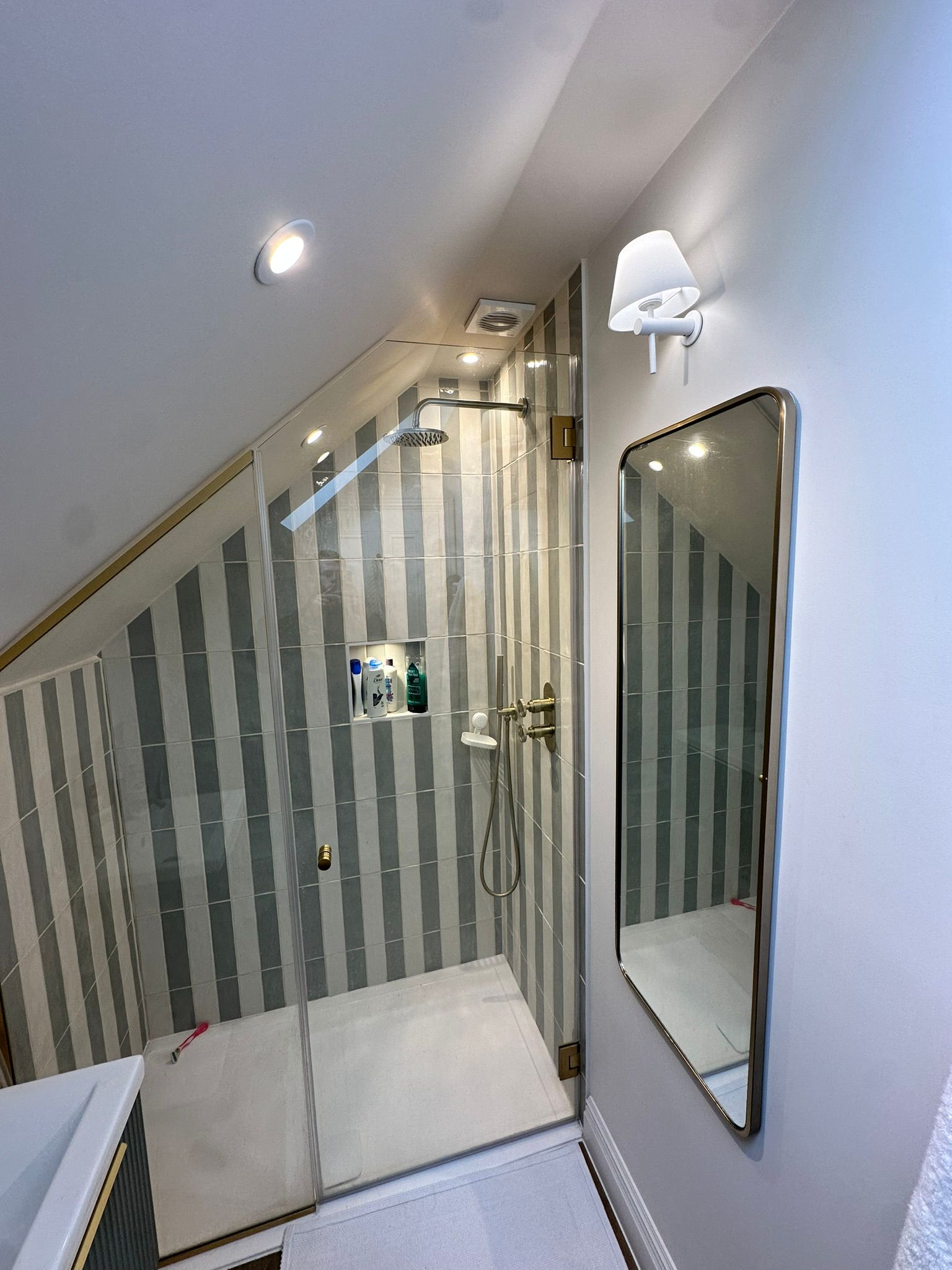 WhatsApp Image 2026-01-16 at 11.20.11 (1)